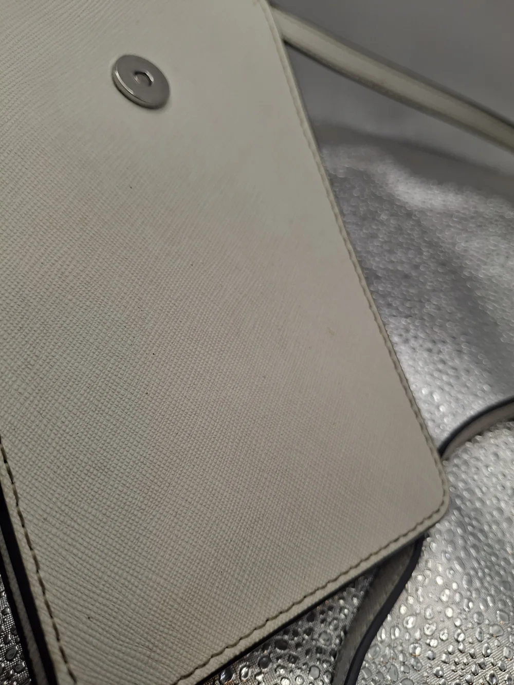 Kate Spade White Crossbody Phone Bag